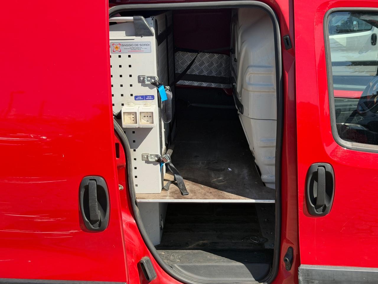 Fiat Fiorino 1.3 MJT 95CV Cargo Adventure