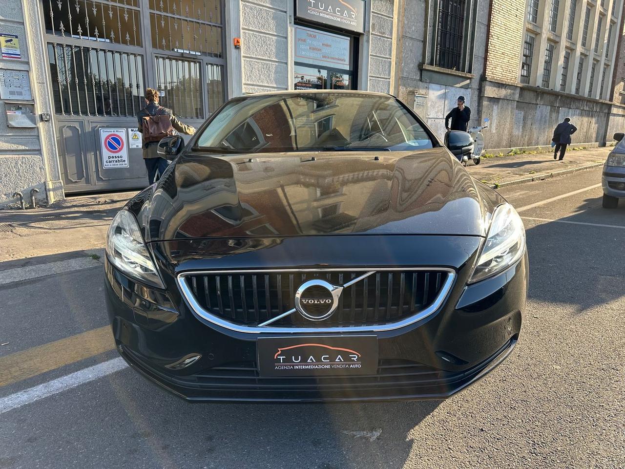 Volvo V40 D2 Momentum Geartronic #10585