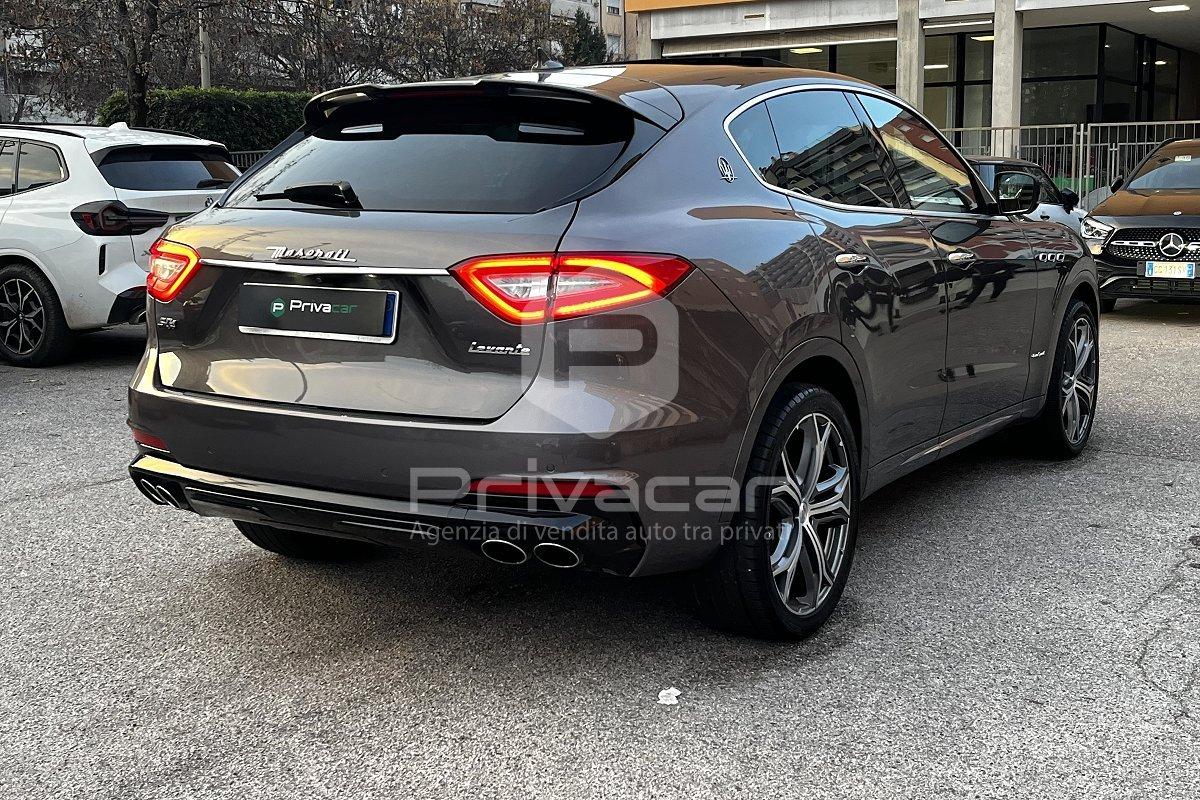 MASERATI Levante V6 Diesel 275 CV AWD Gransport