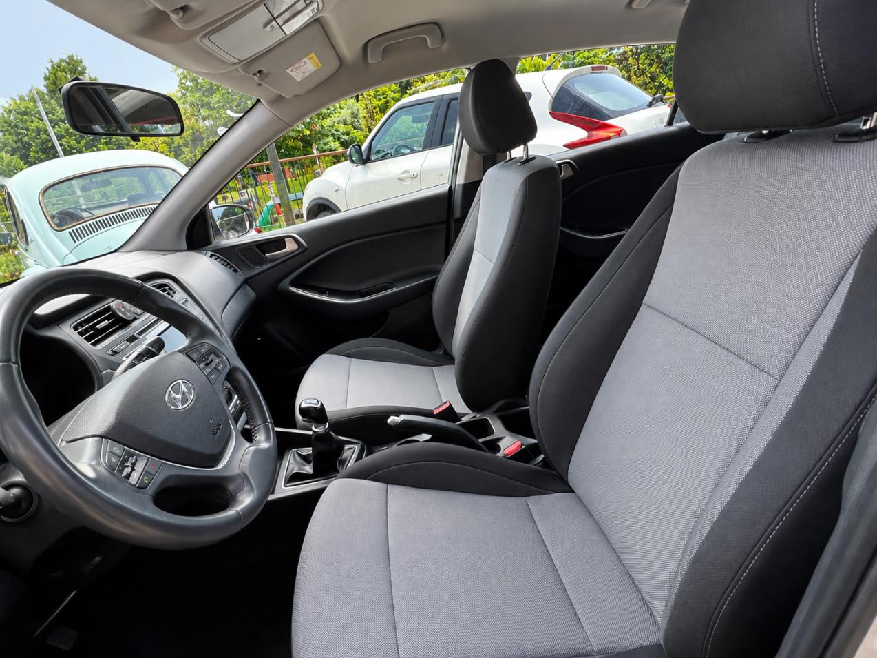 Hyundai i20 5 Porte i20 5p 1.2 Login 84cv