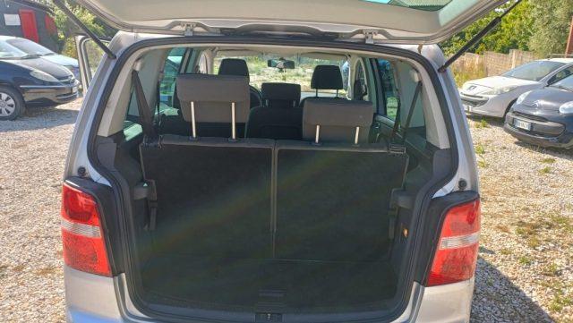 VOLKSWAGEN Touran 1.9 TDI 7POSTI