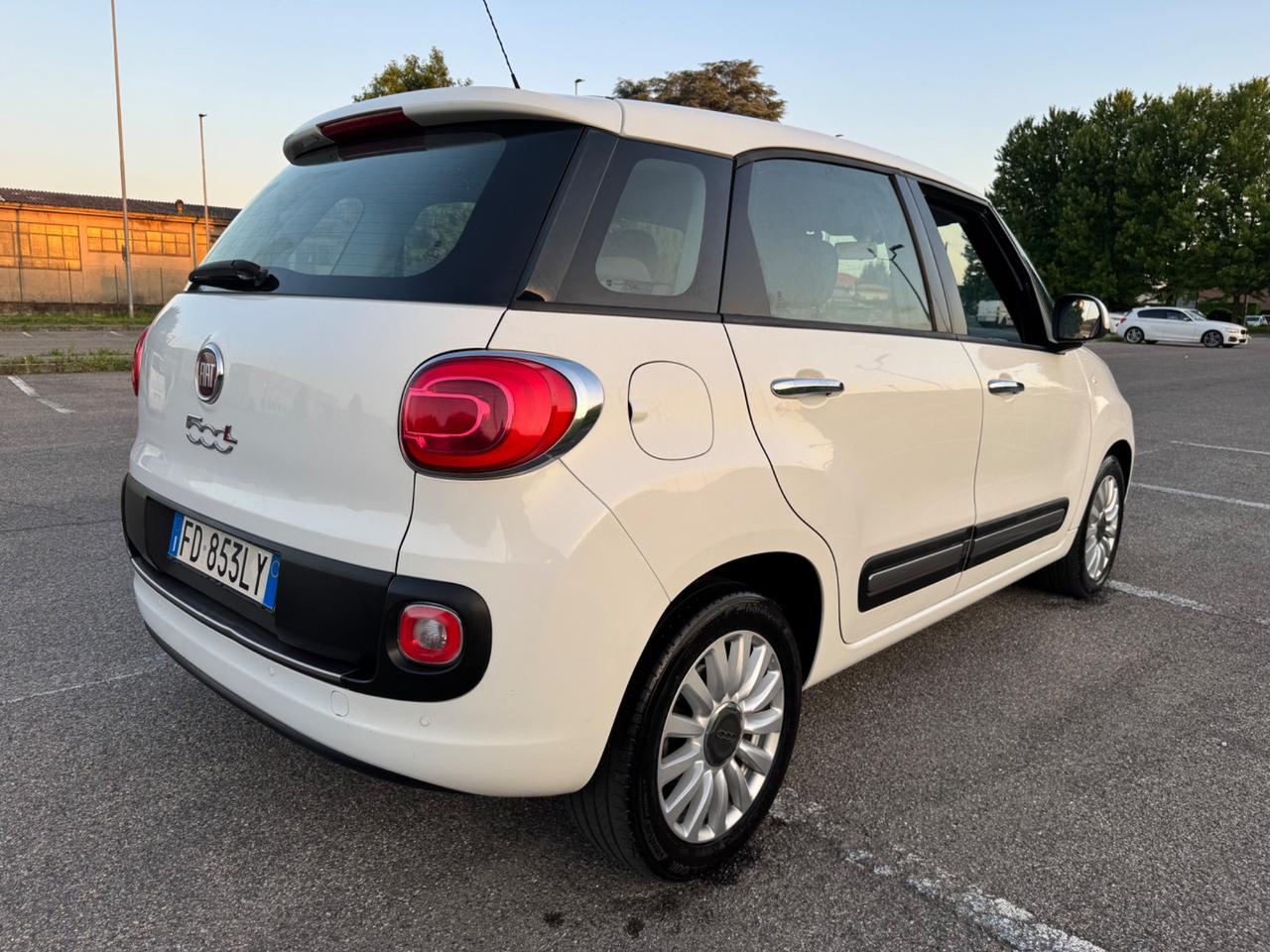 Fiat 500L tagliandata idonea ai neopatentati