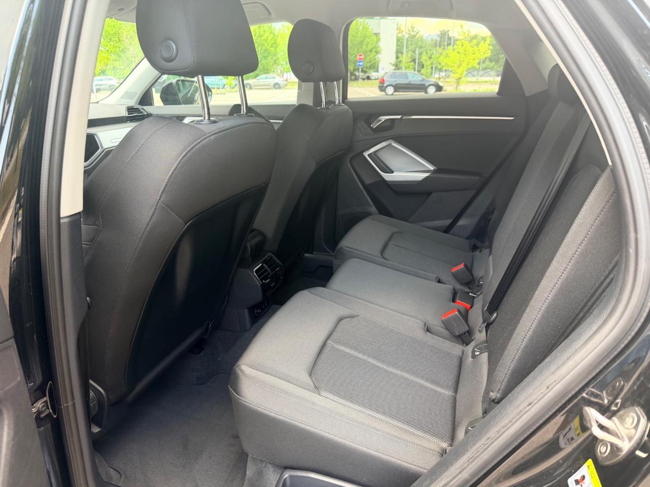 Audi Q3 SPB 40 TDI quattro*Automatik*S Line esterno*Cecrhi*