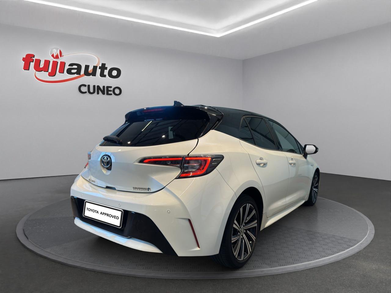 Toyota Corolla 1.8h STYLE cvt