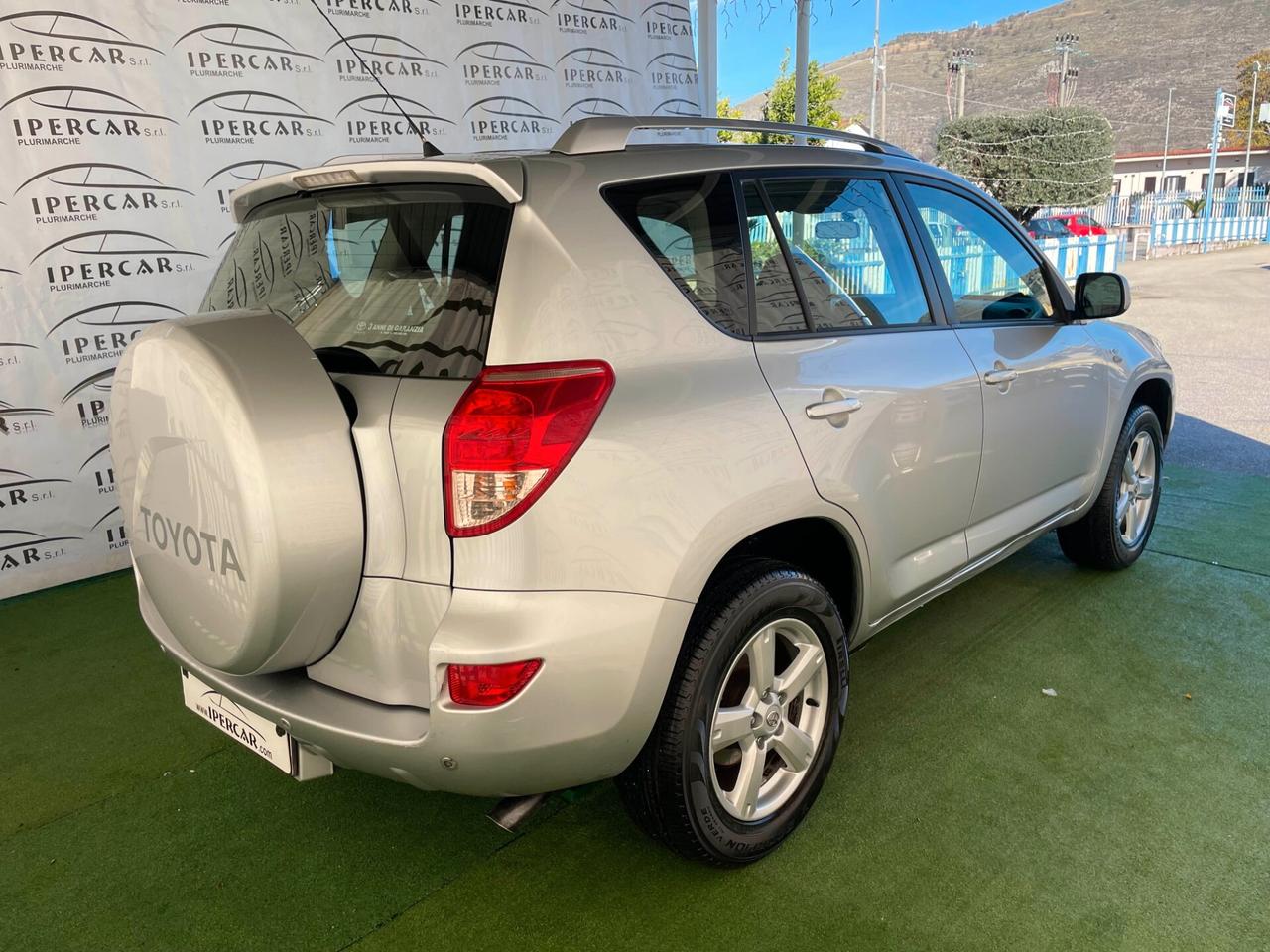 Toyota RAV 4 RAV4 2.2 D-4D 136 CV Sol
