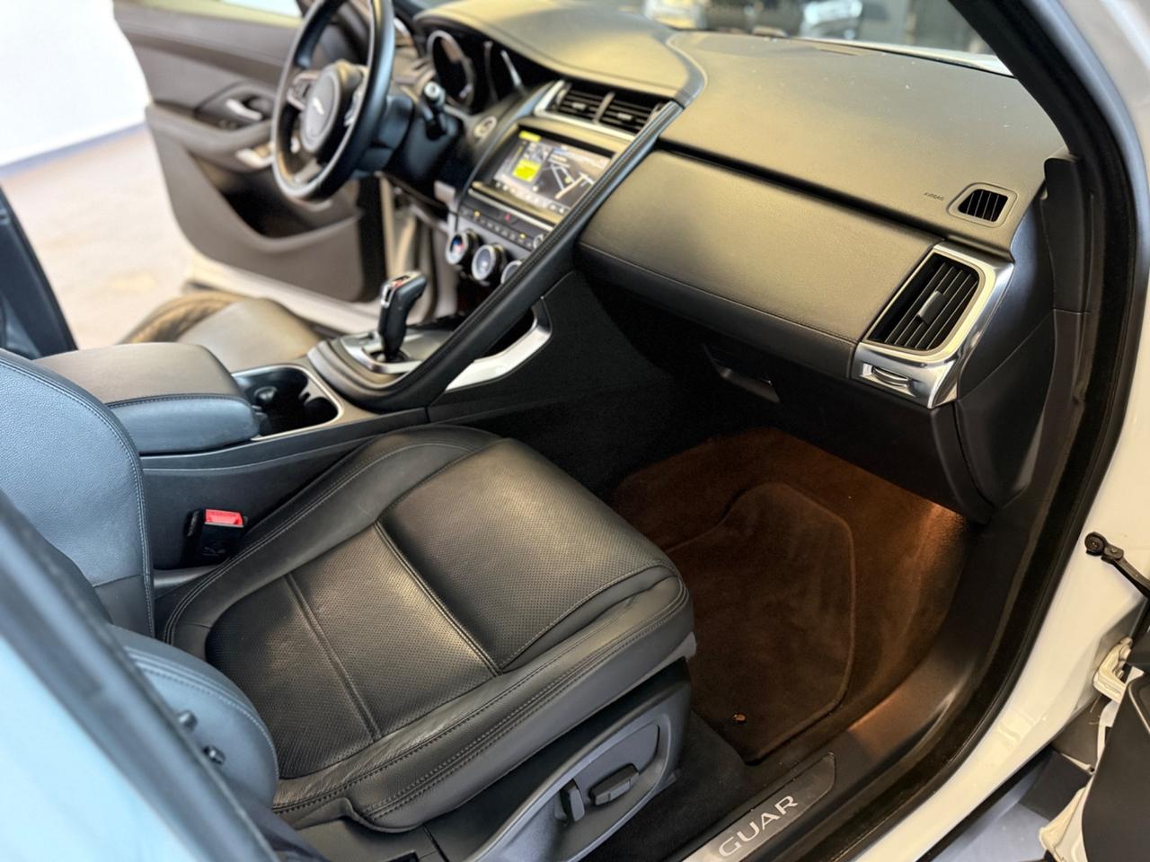 Jaguar E-Pace 2.0D 150 CV AWD aut. SE