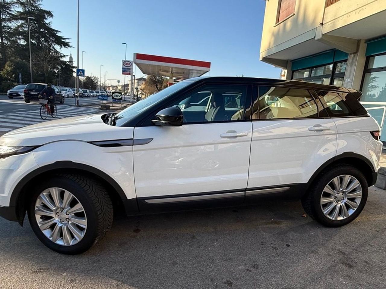 Land Rover Range Rover Evoque SE Dynamic eD4 #8853