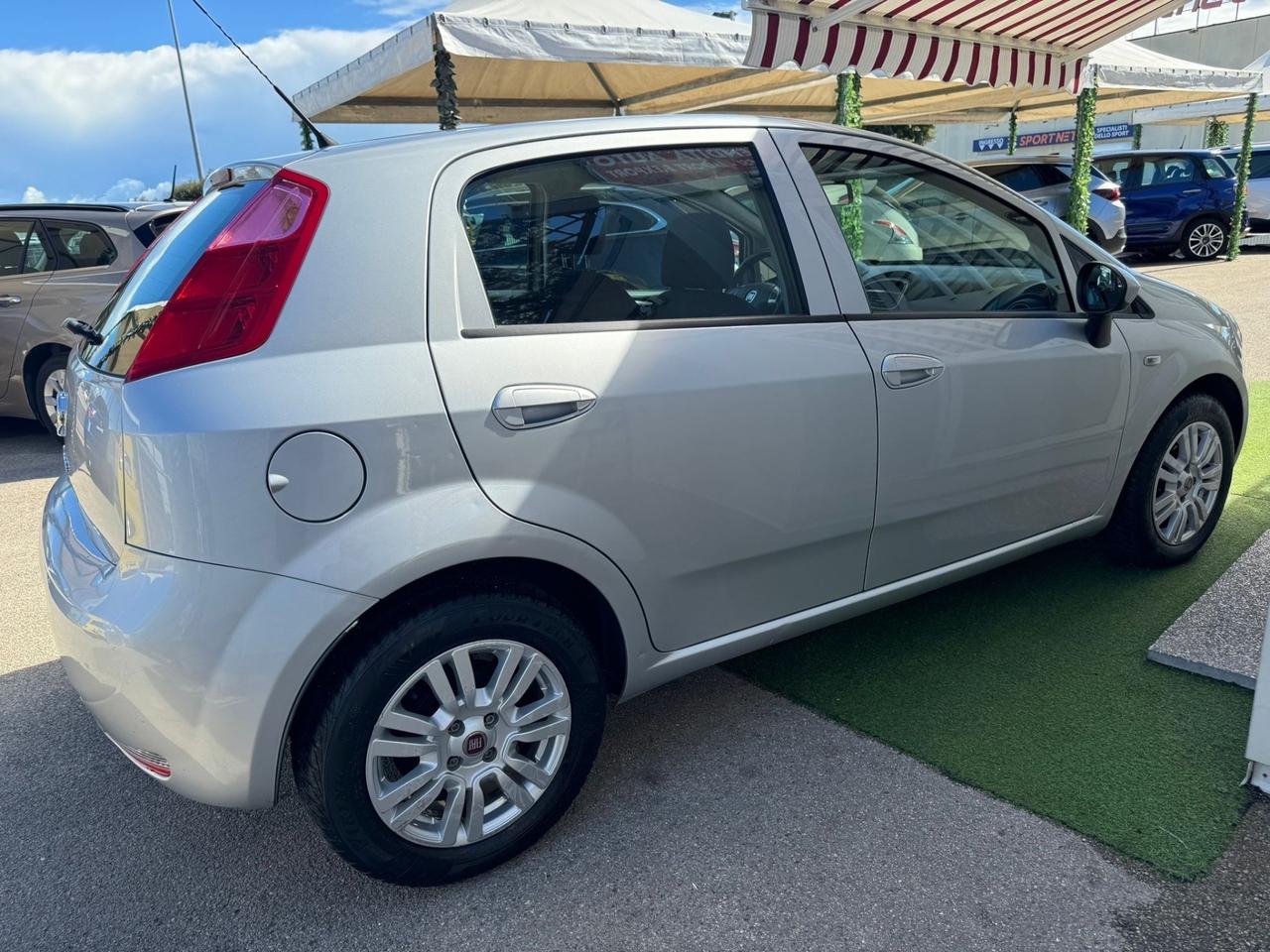 Fiat Punto 1.3 MJT II S&S 95 CV Lounge garanzia12