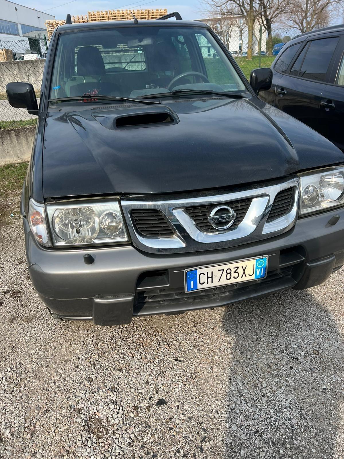 Nissan Terrano 2.7 turbodiesel 5 porte