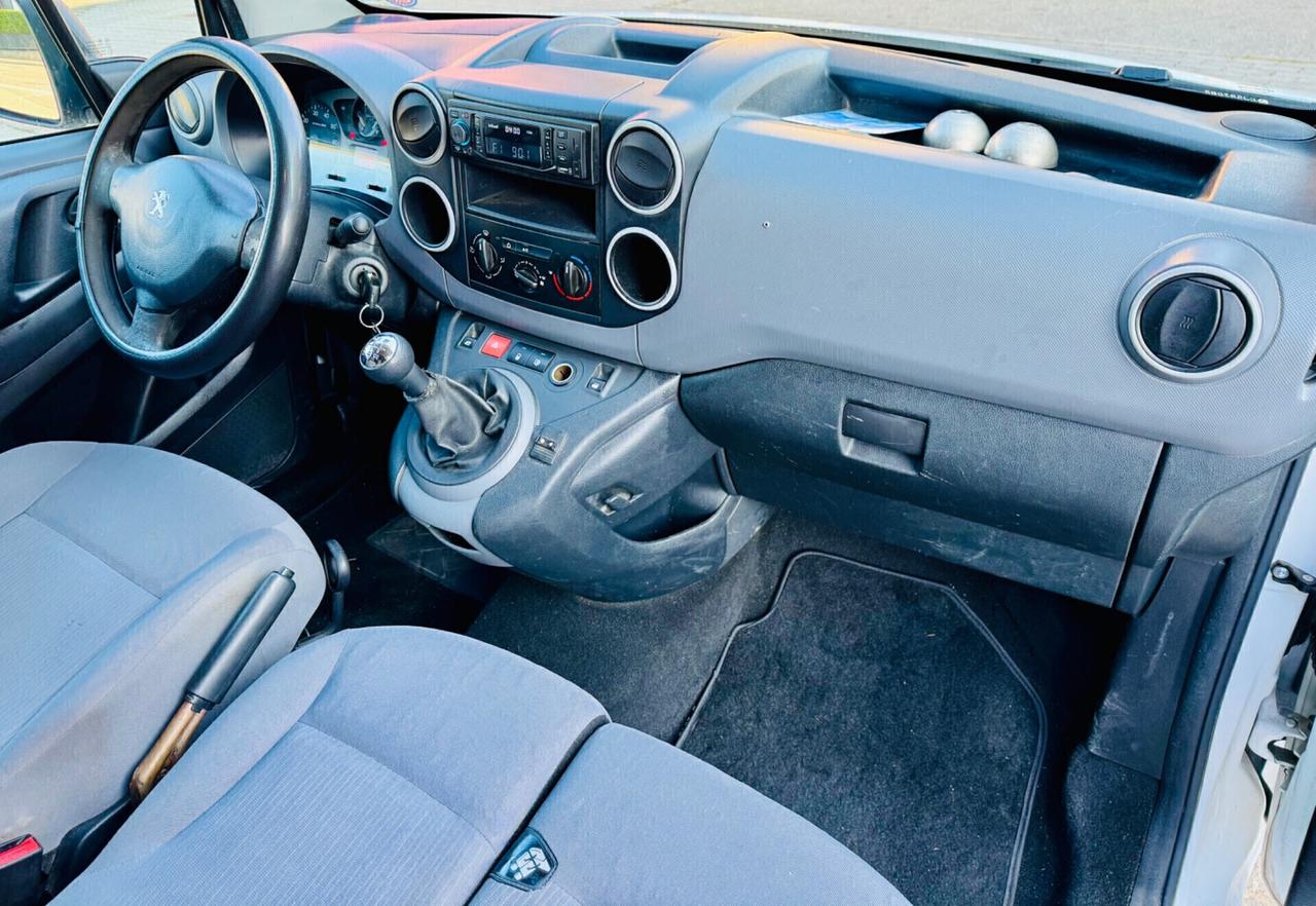 Peugeot Partner Tepee 1.6 HDi Autocarro 3 posti