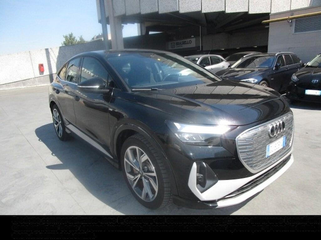 AUDI Q4 SPORTBACK 40 E-TRON 204CV AUTOMATIC S-LINE EDITION ( FARI LED - VIRTUAL COCKPIT - ADAPTIVE CRUISE - CLIMA TRIZONA - NAVI - PDC - CERCHI 19 )