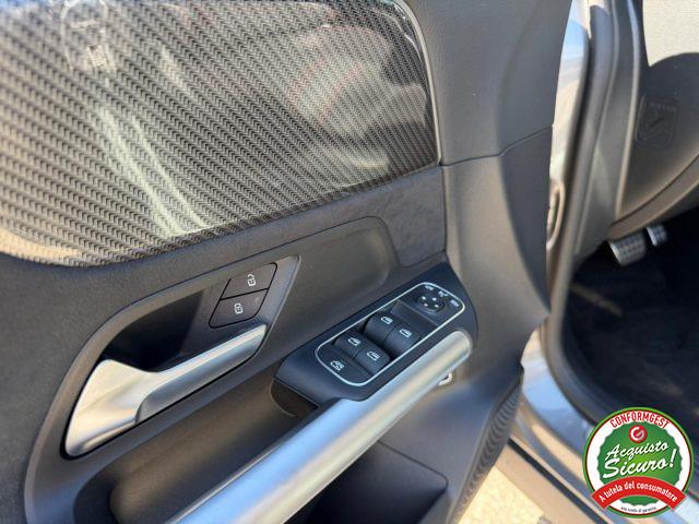 MERCEDES-BENZ GLA 180 d Automatic Premium