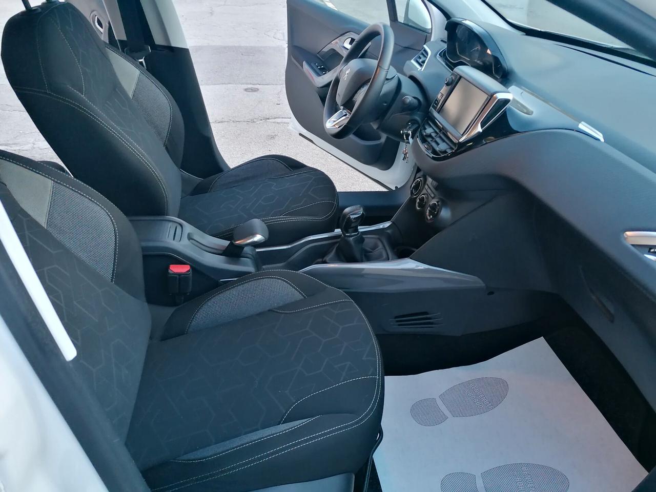 Peugeot 2008 BlueHDi 100 Active