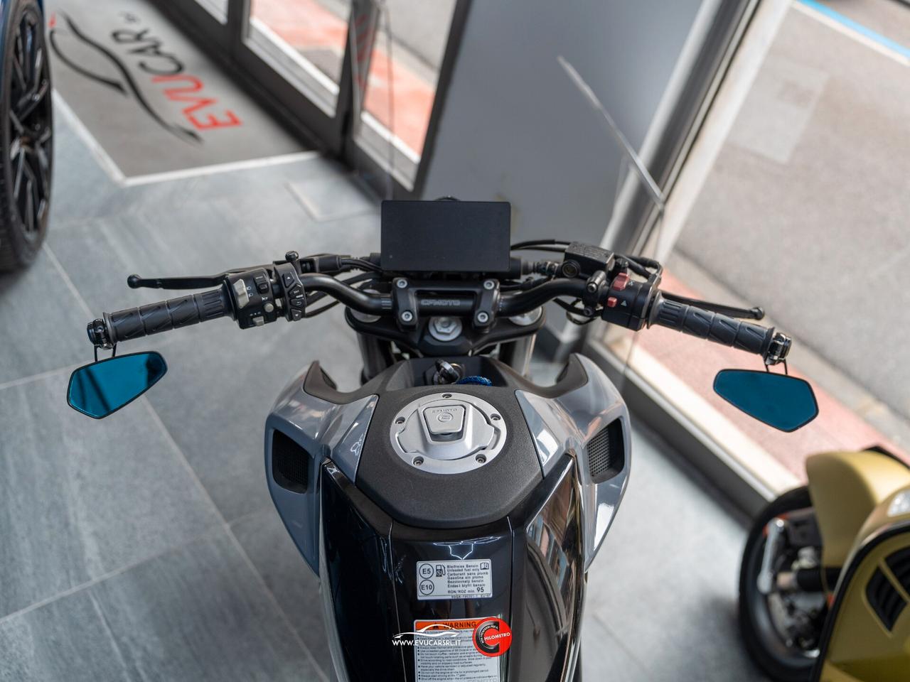 Cf Moto 300NK
