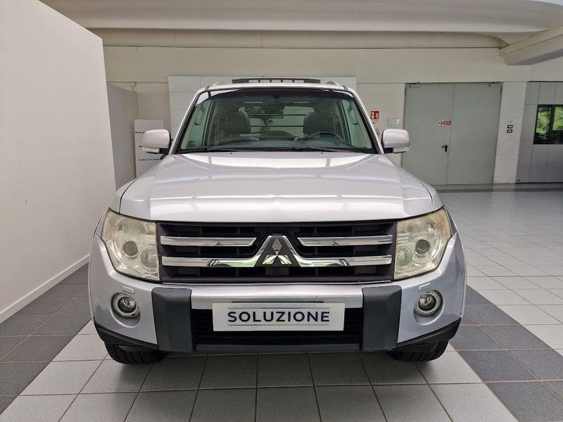 Mitsubishi Pajero Pajero 3.2 DI-D 16V 3p. Instyle AUTOCARRO N1 2 POSTI