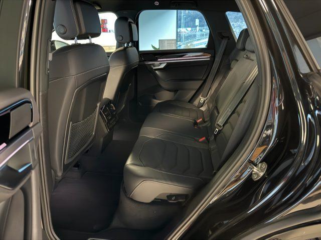 VOLKSWAGEN Touareg 3.0 V6 TDI 4MOTION R-Line GANCIO MATRIX IQ Pro Max