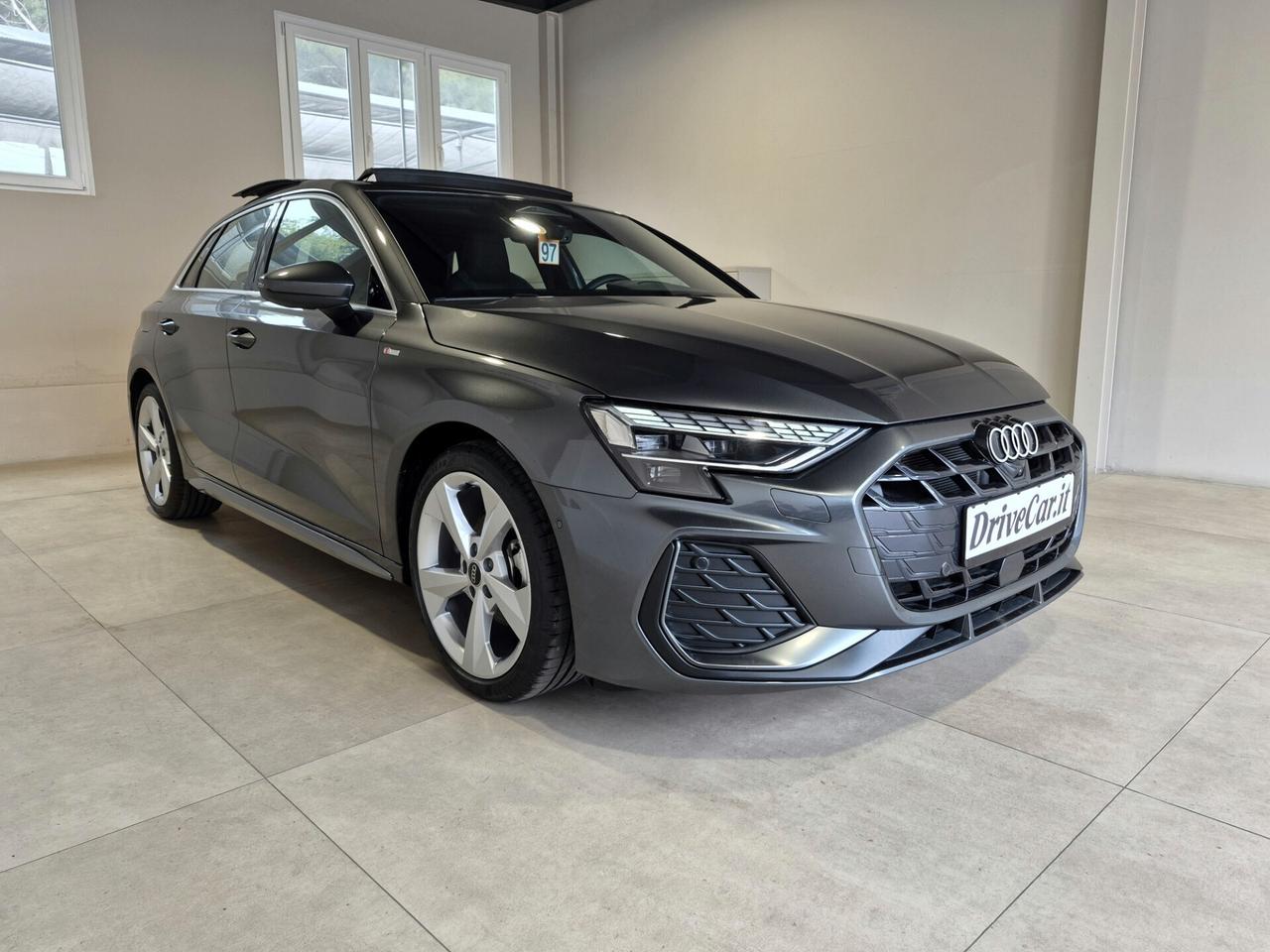 Audi A3 SPORTBACK TFSI MHEV S LINE EDITION S-TRONIC MATRIX SONOS TETTO CARPLAY 360° ACC AUTO UFFICALE AUDI 1 PROPRIETARIO