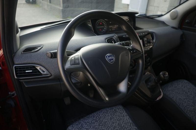 Lancia Ypsilon Lancia Ypsilon 1.0 FireFly 70cv S&S Hybrid SILVER 51KW ANNO 2022