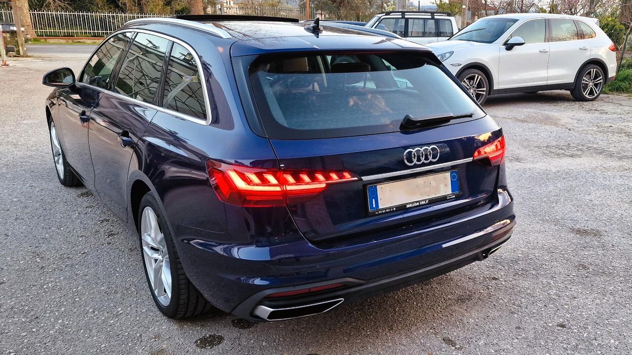 Audi A4 Avant 40 TDI S tronic Business