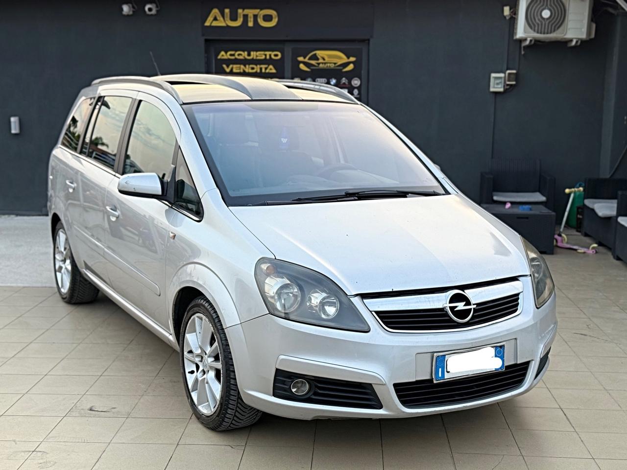 Opel Zafira 1.9 16V CDTI 150CV Cosmo