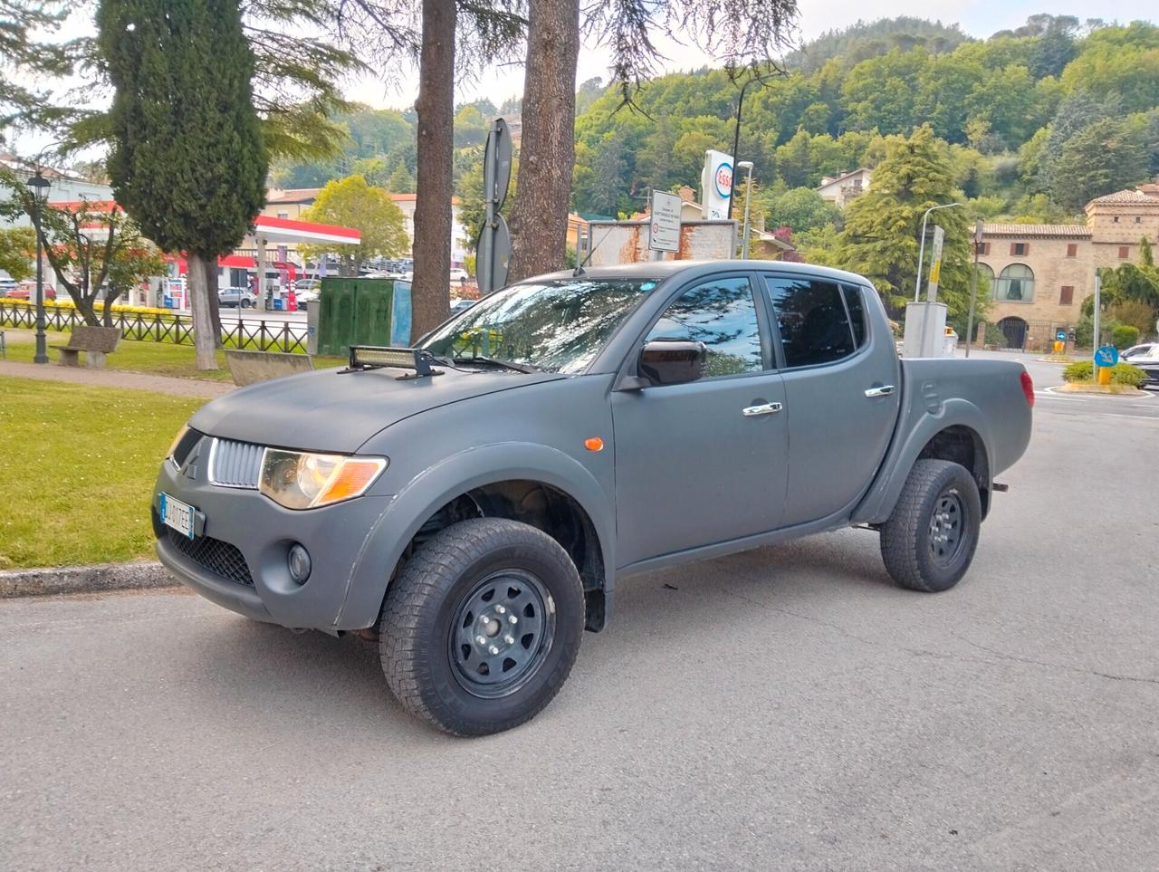 Mitsubishi L200