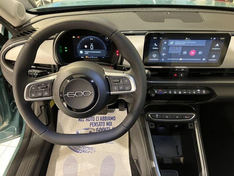 FIAT 600 600 Hybrid 110 CV DCT MHEV La Prima