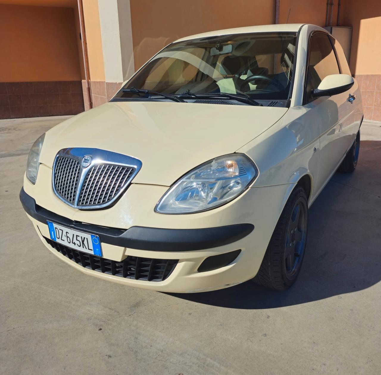 Lancia Ypsilon 1.3 Multijet 16V Platino