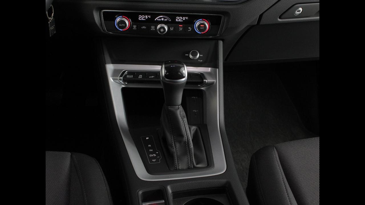 AUDI Q3 2019 Sportback - Q3 Sportback 45 1.4 tfsi e s-tronic