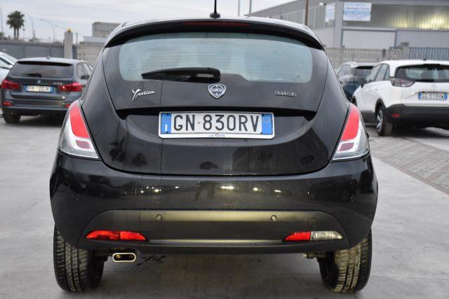 LANCIA Ypsilon 1.0 FireFly 5 porte S&S Hybrid Gold