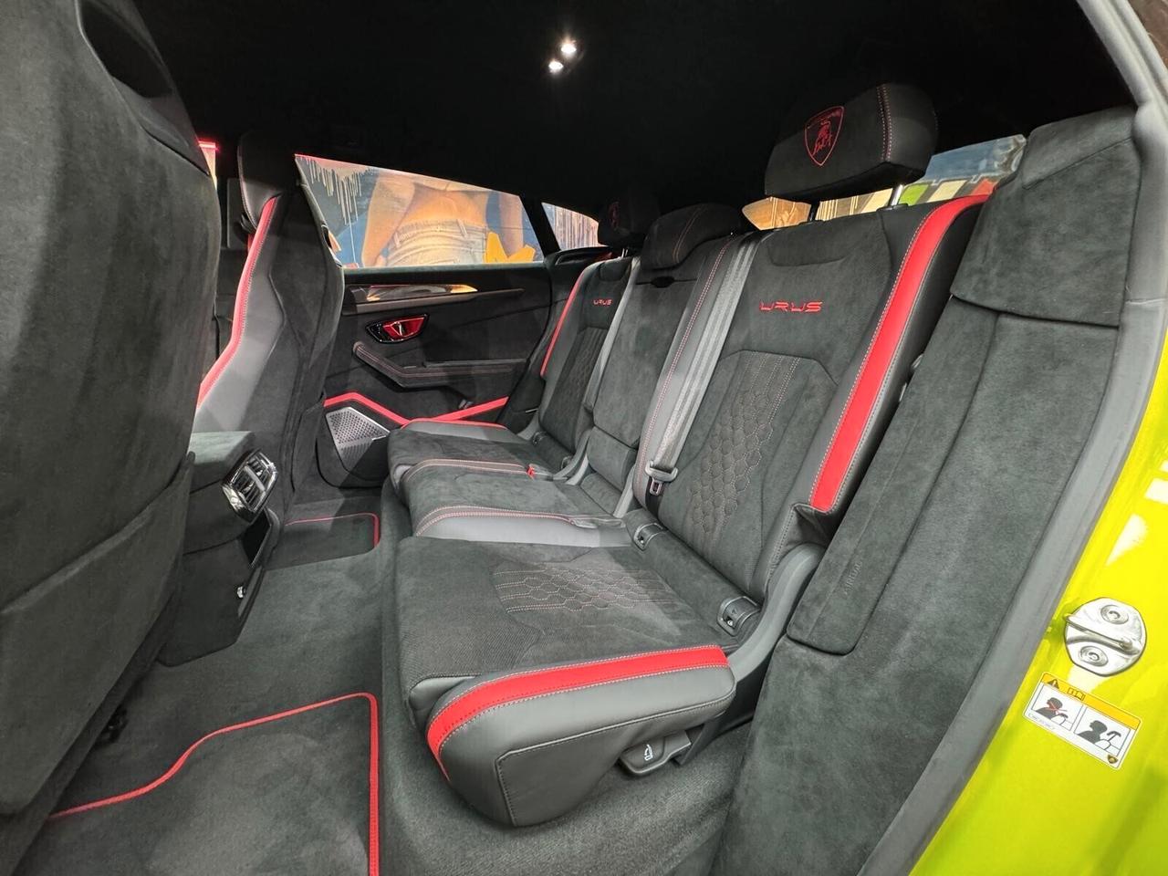 Lamborghini Urus 4.0 Performante (888)