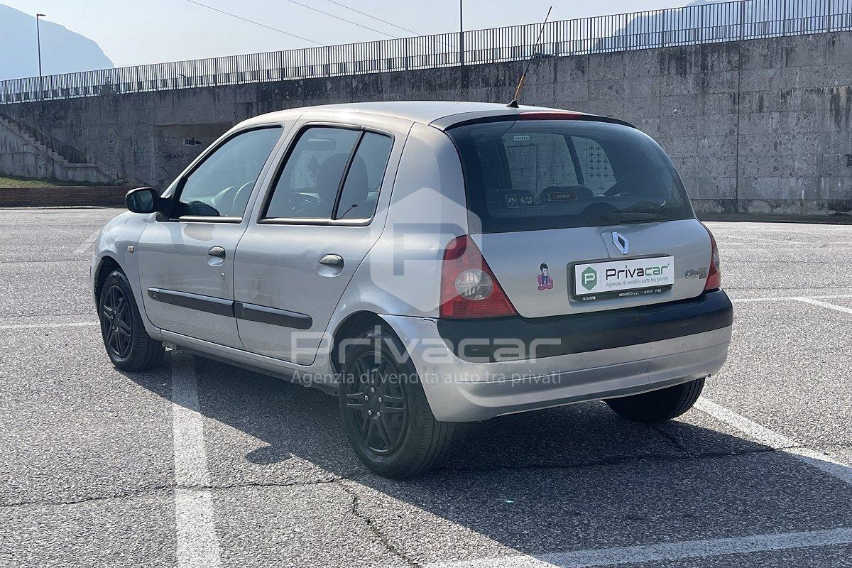 RENAULT Clio 1.2 cat 5 porte Confort Authentique