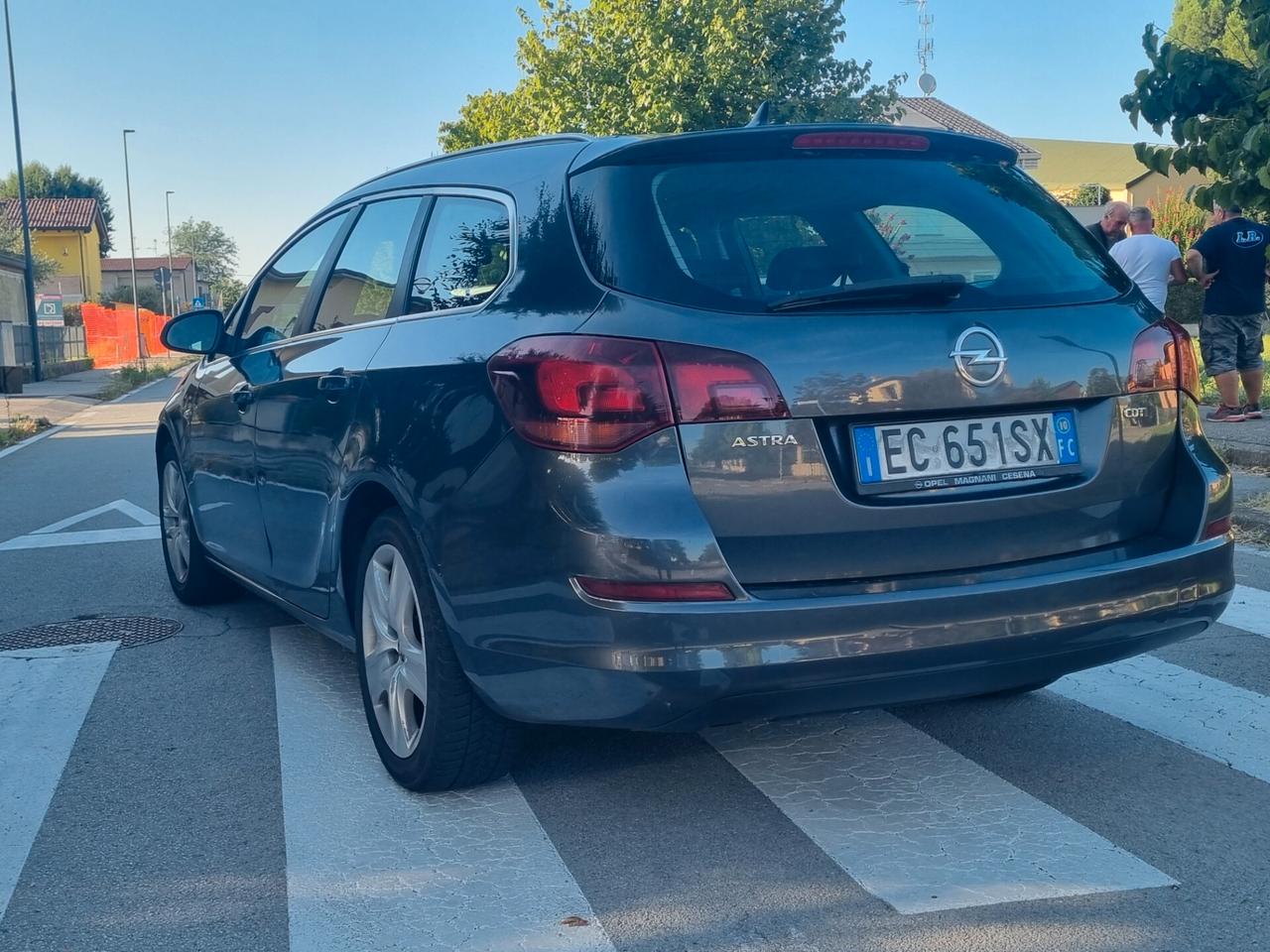 Opel Astra 1.9 CDTI 120CV Garanzia 12 mesi