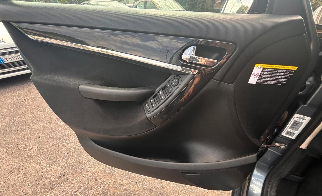 Citroen C4 Picasso 2.0 HDi 138 FAP CMP6 Exclusive
