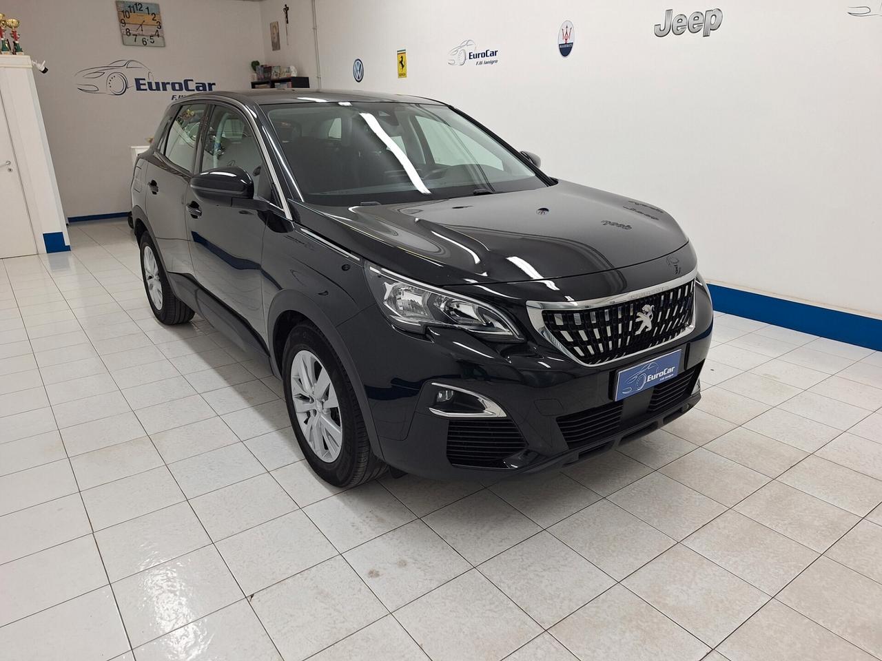 Peugeot 3008 Business 1.5 BlueHDi 130cv