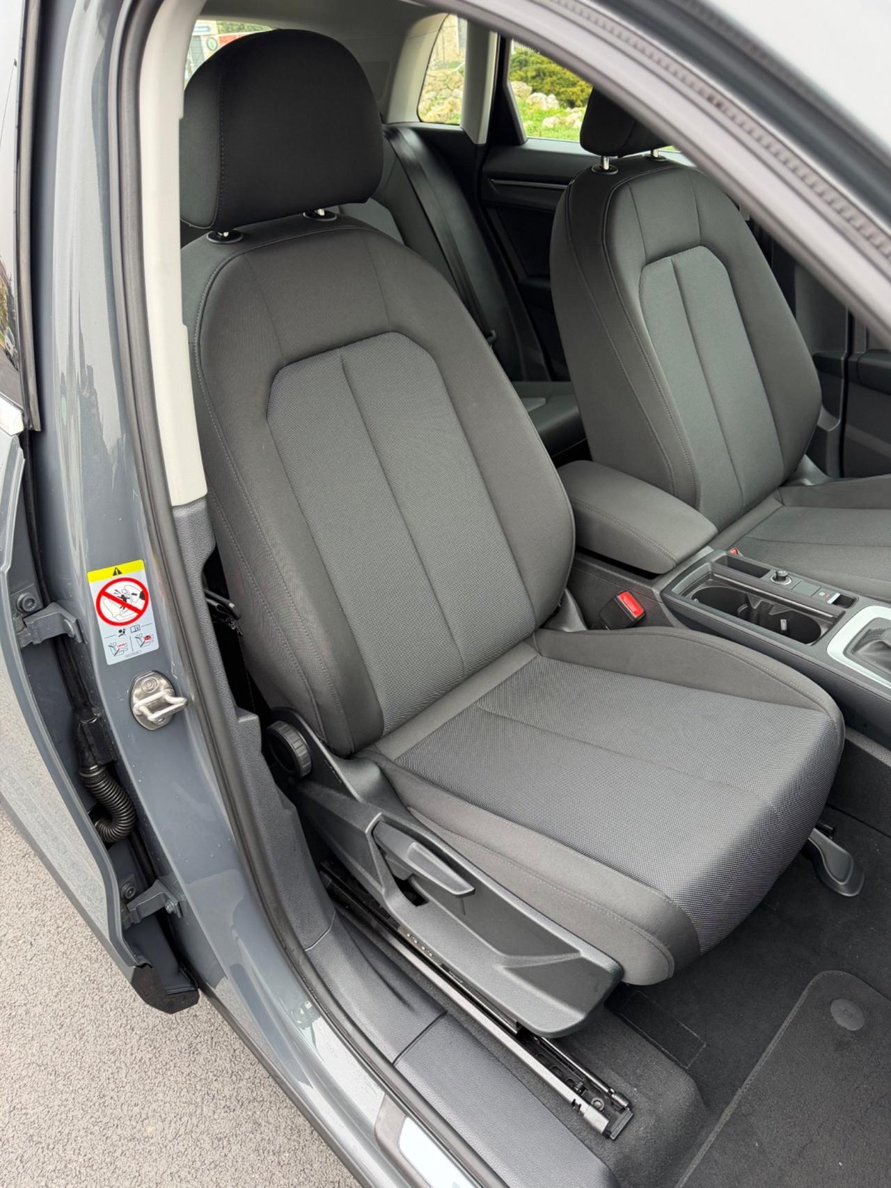 Audi Q3 35 2.0 Tdi 150CV STronic Virtual-Led