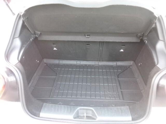 Mercedes-benz A 180 d Premium