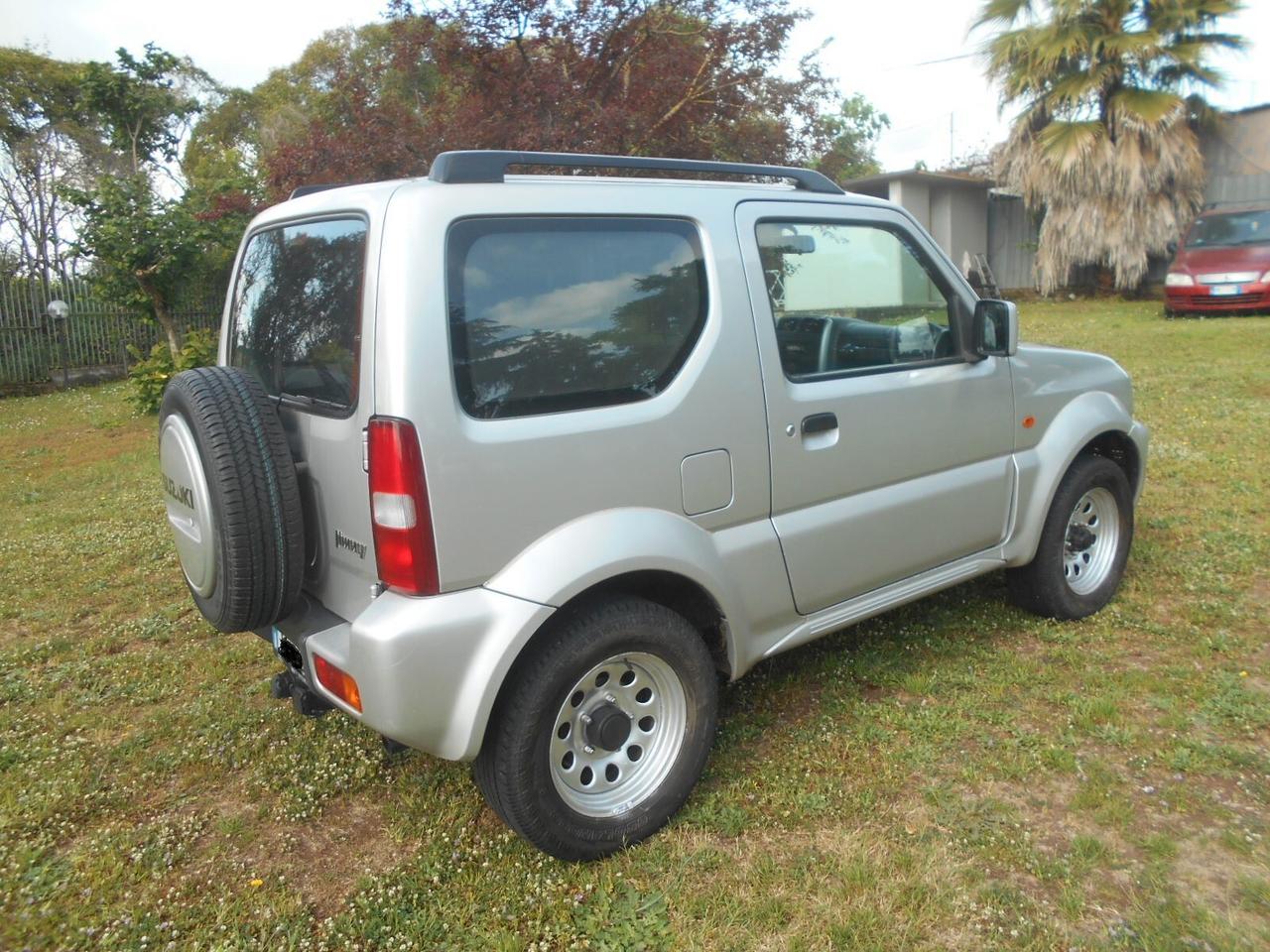 Suzuki Jimny 1.3i 16V cat 4WD JLX