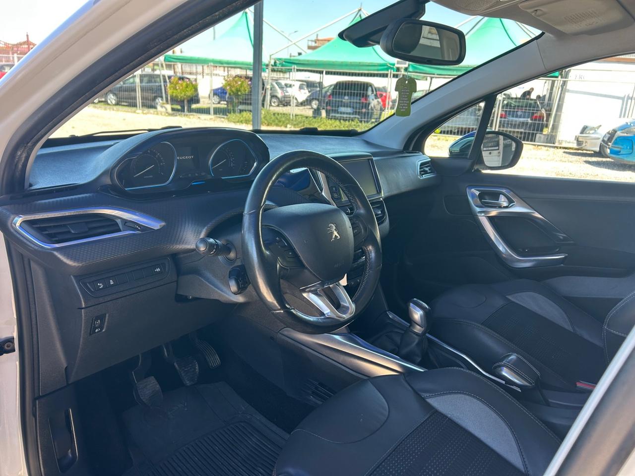 Peugeot 2008 PureTech 82 Allure