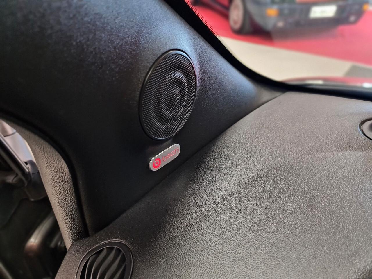 Abarth 695 1.4 Turbo T-Jet 180 CV tributo 131