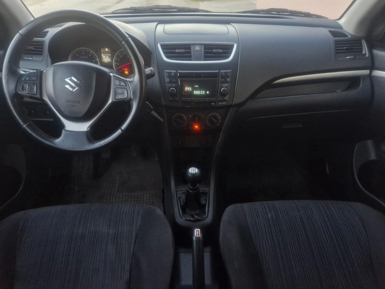 Suzuki Swift 1.3 DDiS 5porte full optional 2016