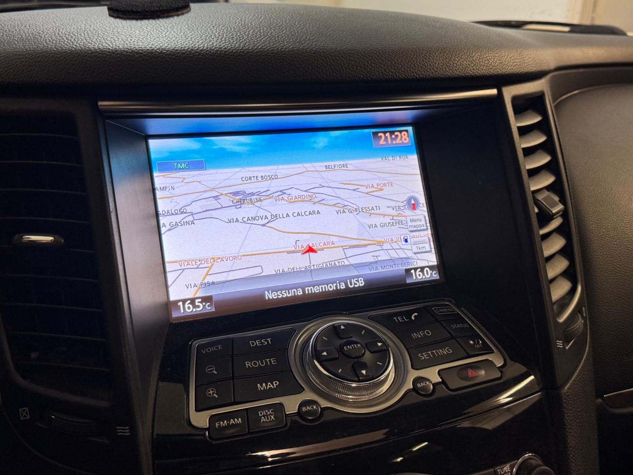 Infiniti QX70 S 3.0D V6 238cv Full