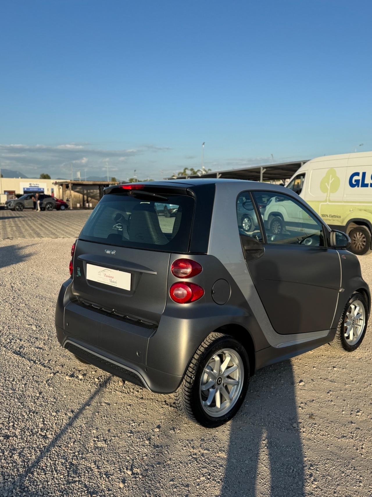 Smart ForTwo 1000 62 kW coupé passion