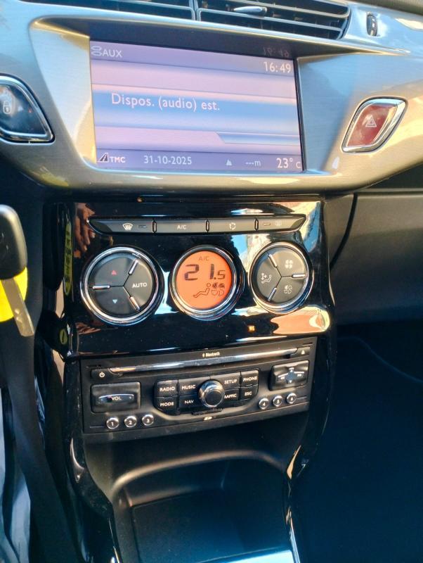 Citroen C3 1.4 vti Exclusive (exclusive style)