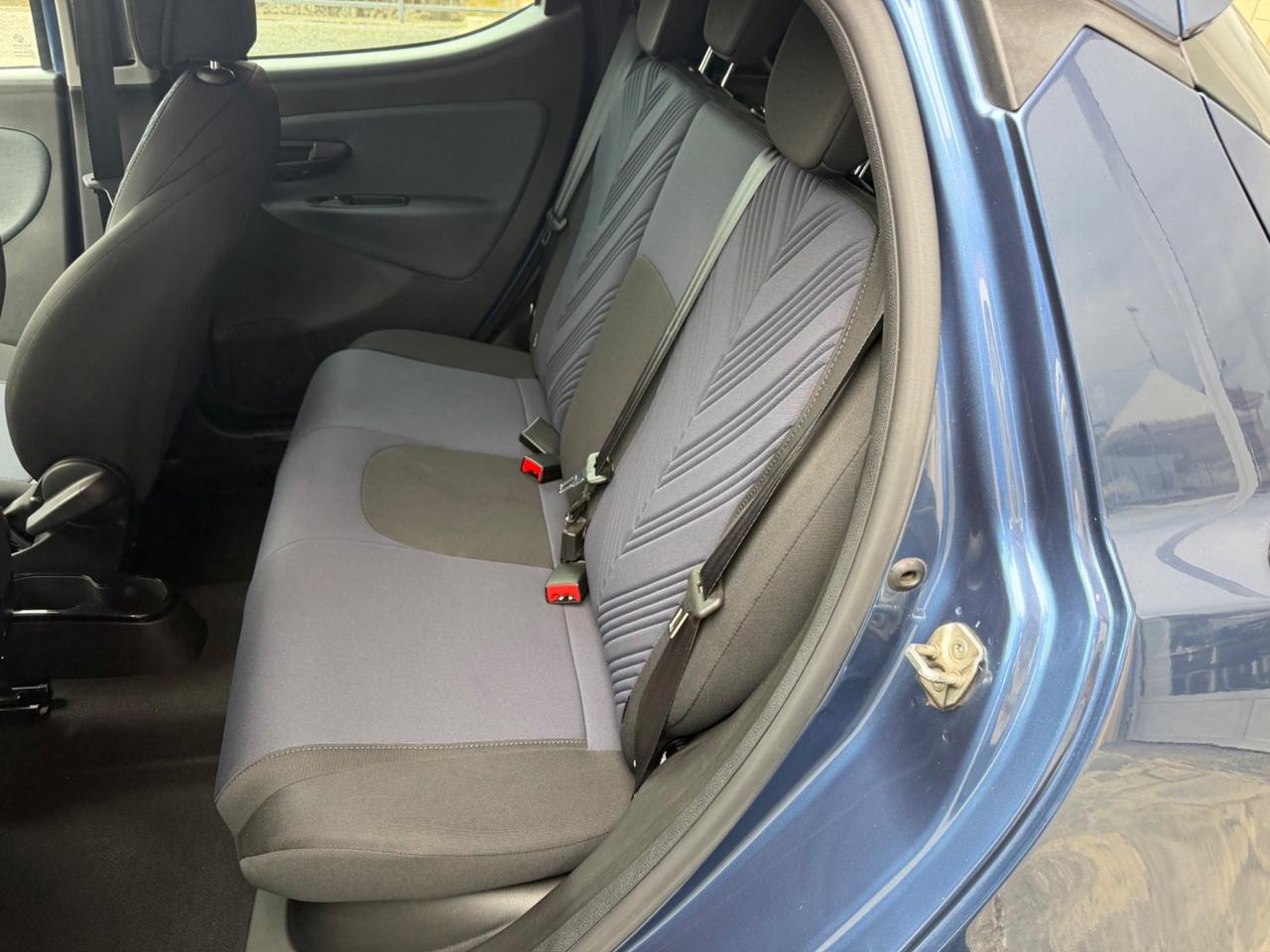 Lancia Ypsilon 1.0 Hybrid Gold