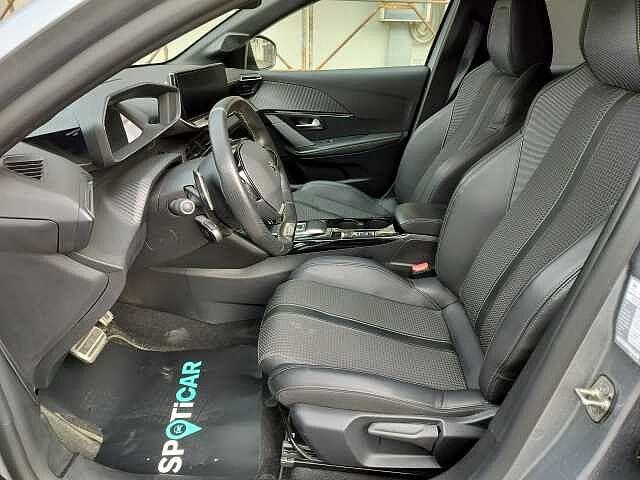 Peugeot 208 PureTech 100 Stop&Start EAT8 GT