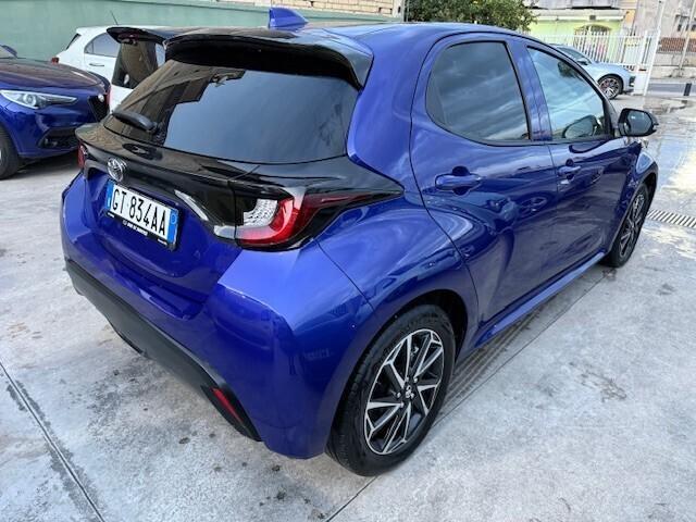 Toyota Yaris Hybrid 5 porte Lounge