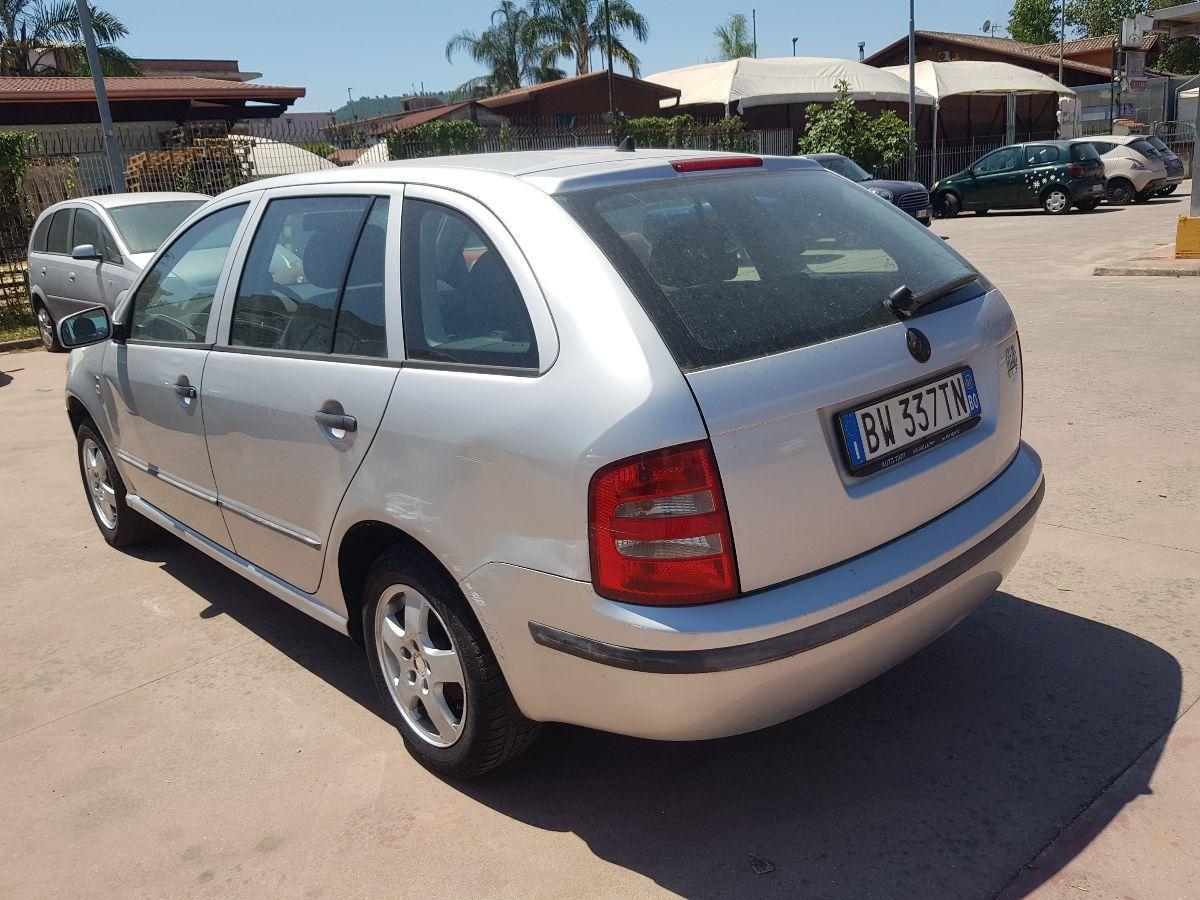 SKODA - Fabia Station Wagon - 16V/101 CV Wagon Elegance