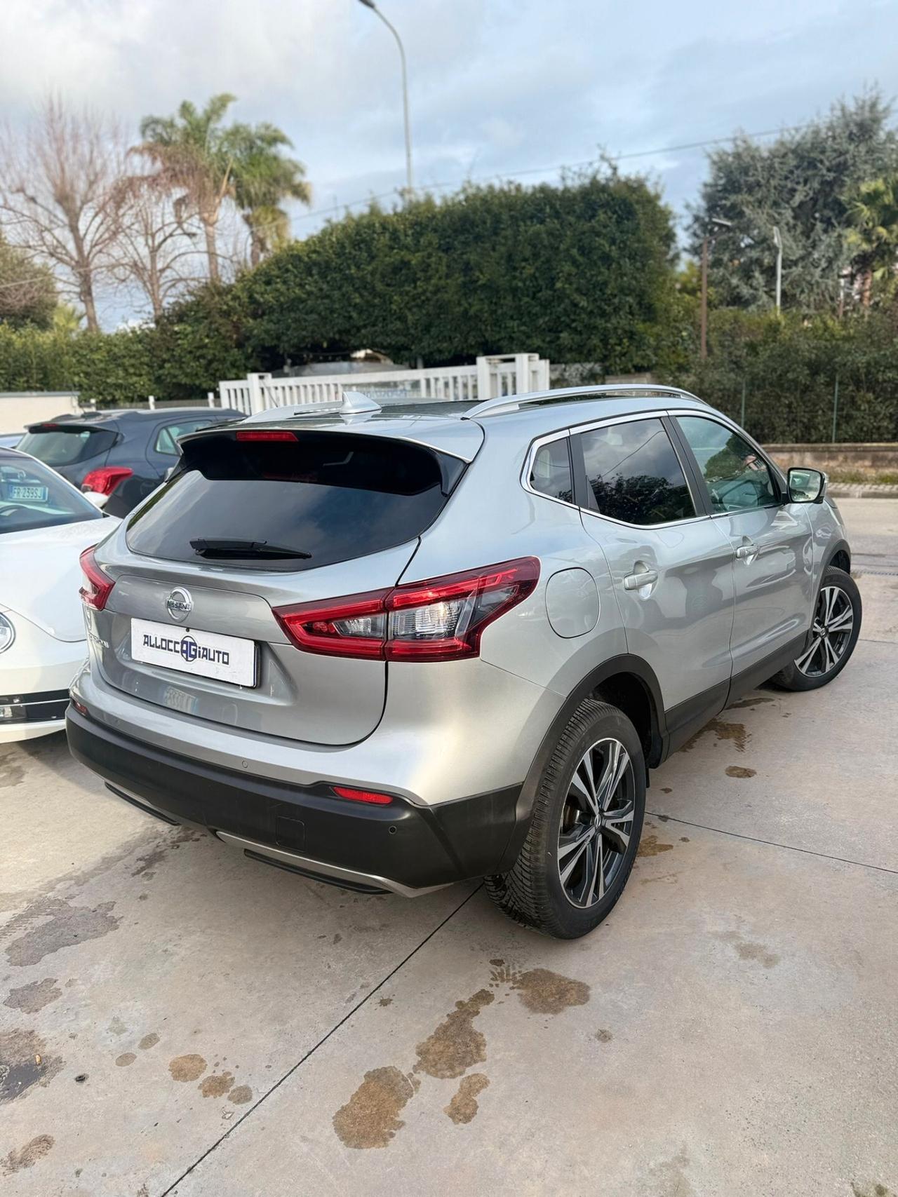 Nissan Qashqai 1.5 dCi tekna+ 115cv automatica