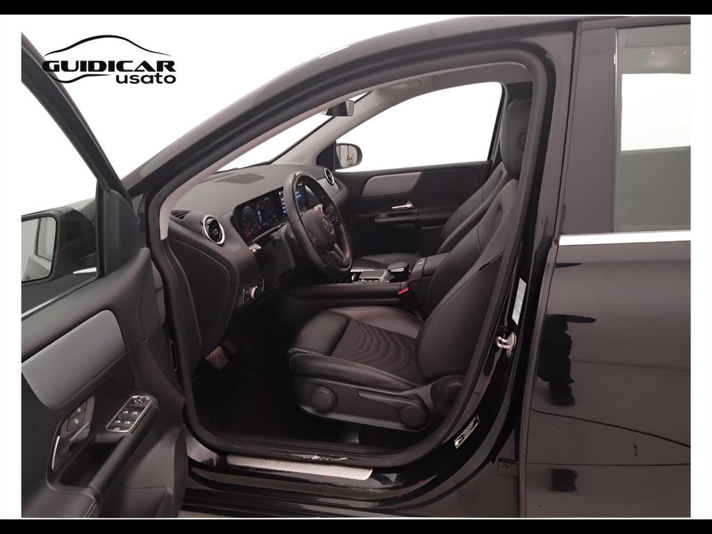 Mercedes-Benz Classe B - W247 2018 - B 180 d Sport auto