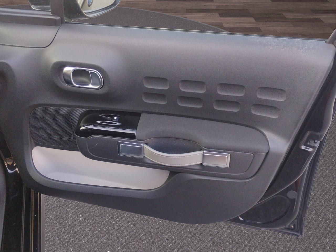 Citroen C3 1.2 puretech Shine s&s 83cv.PREZZO REALE